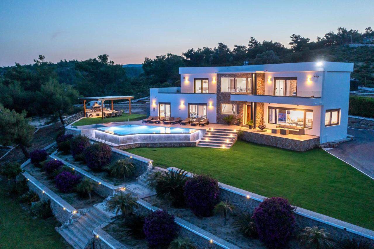 Villa Indira Kalithies Buitenkant foto